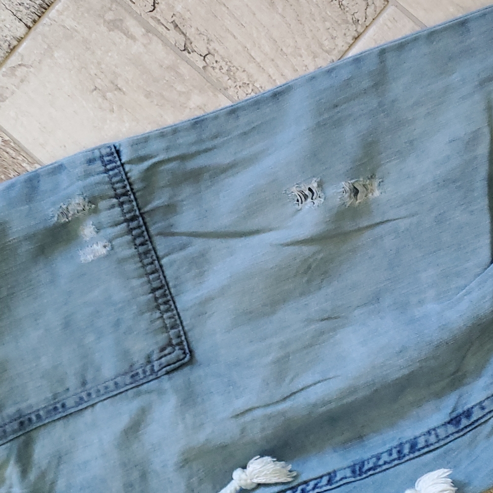 Aerie Size XS Distressed Medium Wash Jean Pants 100% Cotton - Picture 4 of 11